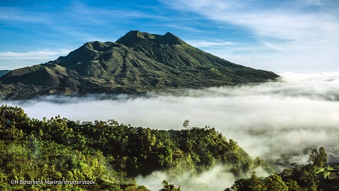 Núi lửa Kintamani hay núi Batur là những địa điểm khá phổ phổ biến.