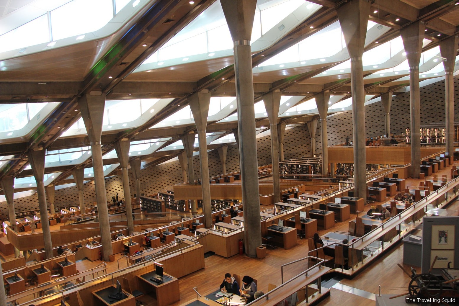Một góc thư viện Bibliotheca Alexandrina