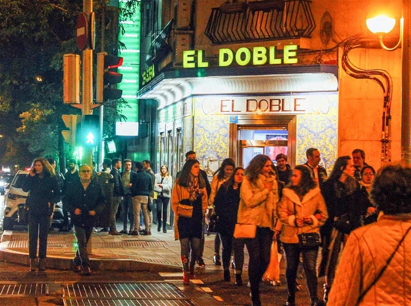 Calle Ponzano: Đi đâu trên con phố “nóng” nhất Madrid