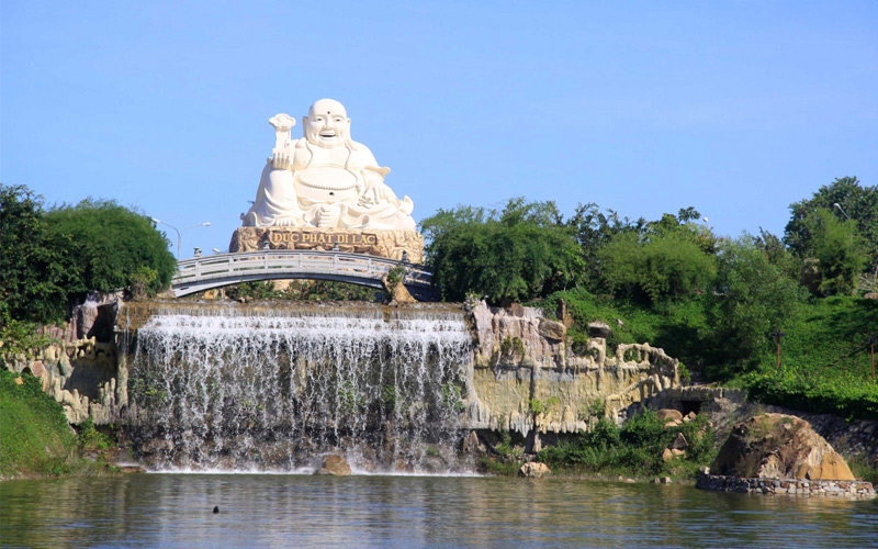 Dạo chơi Hồ Mây Park – công viên nước trên núi số 1 Việt Nam