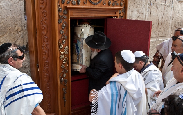 Dạo chơi ở th&aacute;nh địa linh thi&ecirc;ng nhất Jerusalem