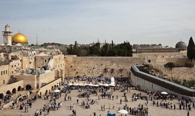 Dạo chơi ở th&aacute;nh địa linh thi&ecirc;ng nhất Jerusalem