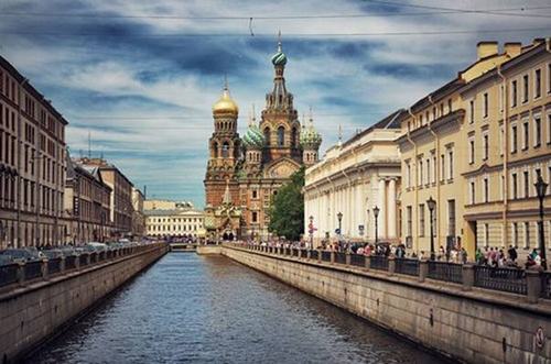 St. Peterburg, LB Nga