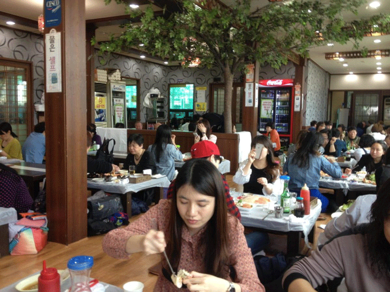 Nhà hàng ở khu chợ Noryangjin