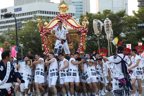 Lễ hội tôn vinh thần thông thái ở Osaka2