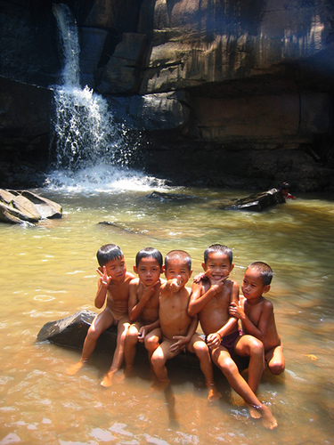  Hoang sơ thác nước cao nguyên Bolaven