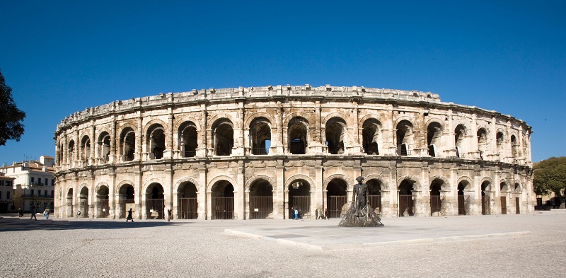 Thanh-pho-nimes