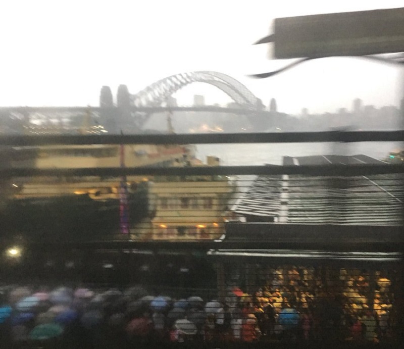 Úc: Thời tiết chuyển mưa giông trước màn pháo hoa đón năm mới