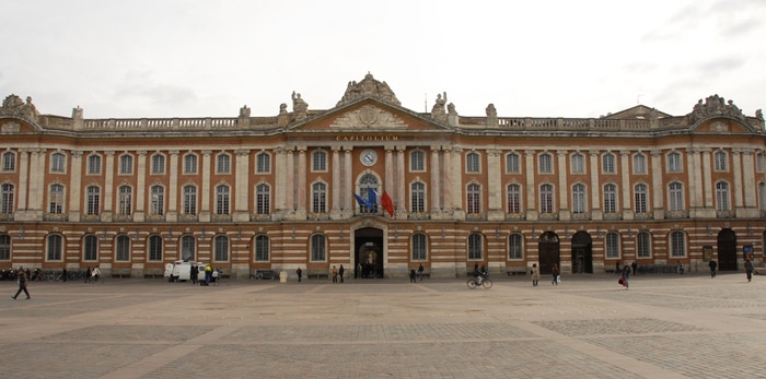 Say đắm 10 thắng cảnh tuyệt đẹp ở Toulouse Pháp