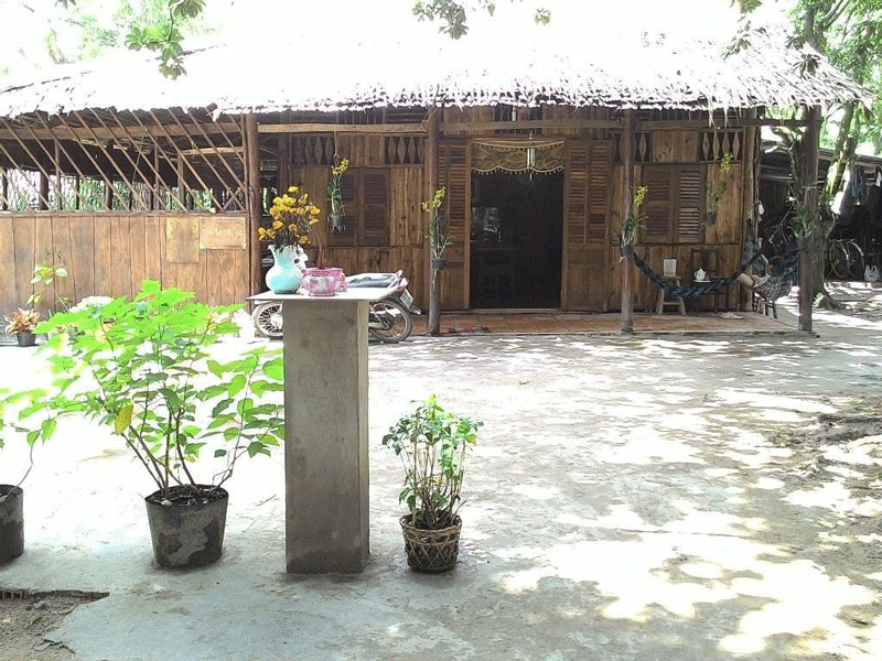 Ut Hien Homestay có không gian xanh mát