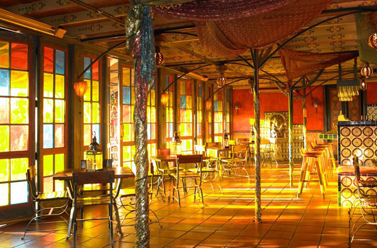 Đi để "thưởng thức" 15 qu&aacute;n bar đẹp nhất thế giới