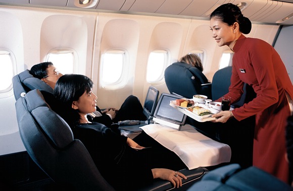 Bay c&ugrave;ng Vietnam Airlines với gi&aacute; chỉ từ 300.000 đồng