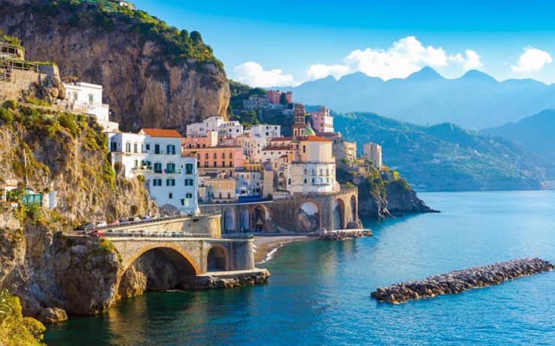 Atrani - một thị trấn chưa được khám phá trên bờ biển Amalfi, Ý