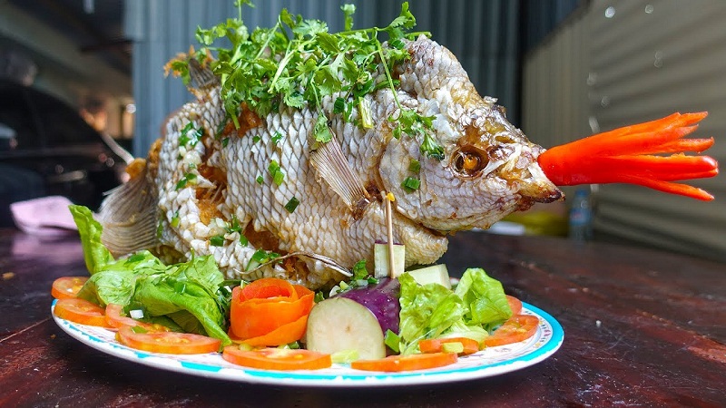 Cá tai tượng chiên xù món ngon nổi tiếng trong nền ẩm thực Vĩnh Long