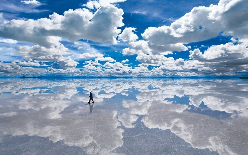 Sự tích ra đời của hồ muối khổng lồ Salar de Uyuni.
