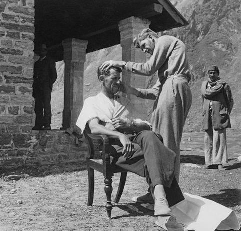 Ch&ugrave;m ảnh lịch sử của người đầu ti&ecirc;n chinh phục Everest