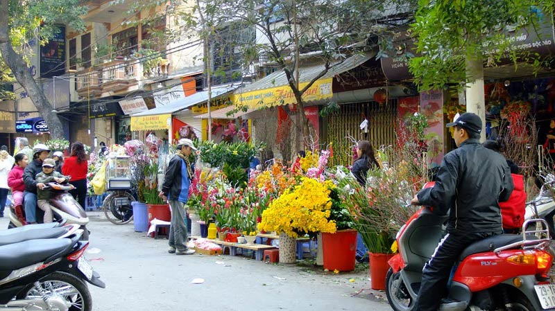 chợ hoa Hà thành 