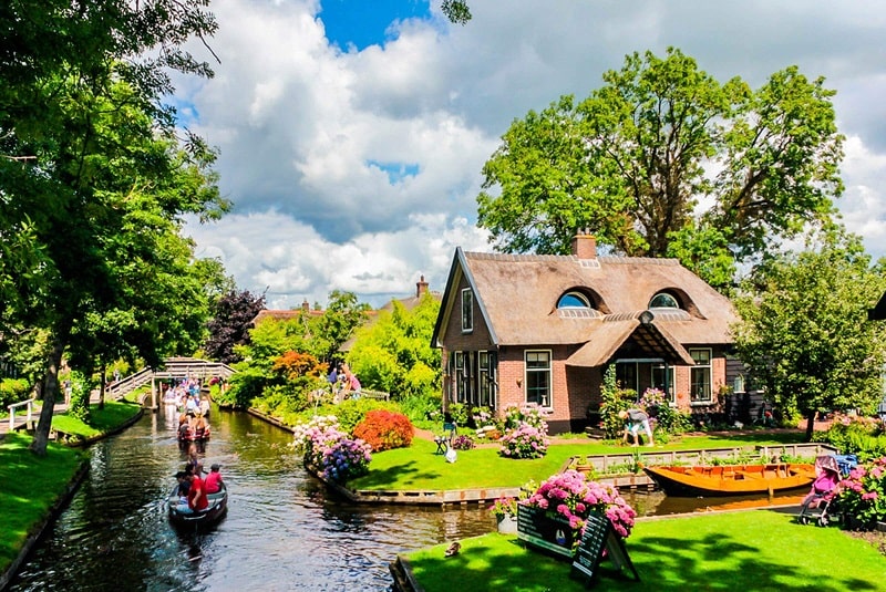 Làng Giethoorn, Hà Lan
