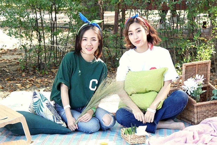 Hoa hậu Đỗ Mỹ Linh và ca sĩ Phương Ly trong lễ hội Green Festival