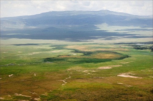 kham pha thien nhien hoang da o nui lua Ngorongoro