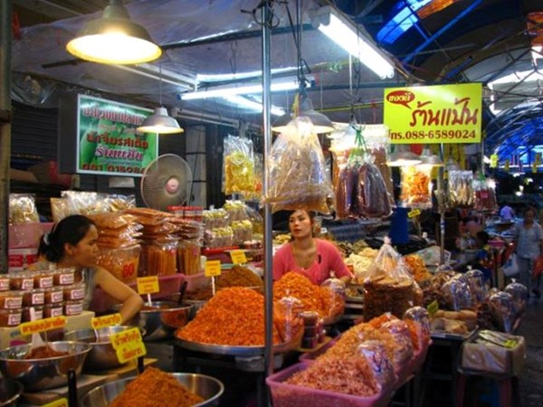 chợ đêm ở Hua Hin