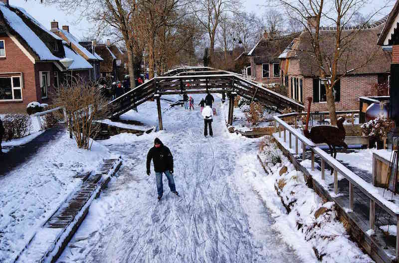 Ngôi làng Giethoorn 