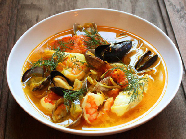 Bouillabaisse – món súp hải sản ngon nhất thế giới tại Marseille