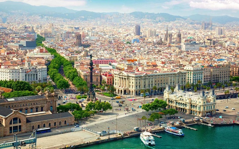 Thành phố Barcelona, nơi lưu giữ nhiều đặc sắc văn hóa của Tây Ban Nha