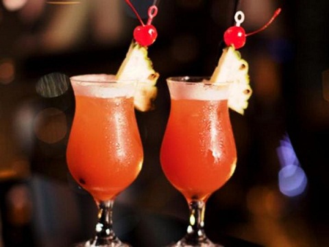 Giải khát mùa hè với ly cocktail Singapore Sling