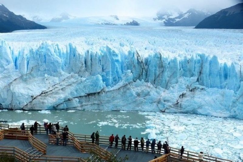 Những tảng băng là nét đặc trưng của vườn quốc gia Glaciers