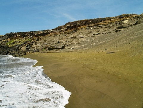Bãi biển Papakolea.