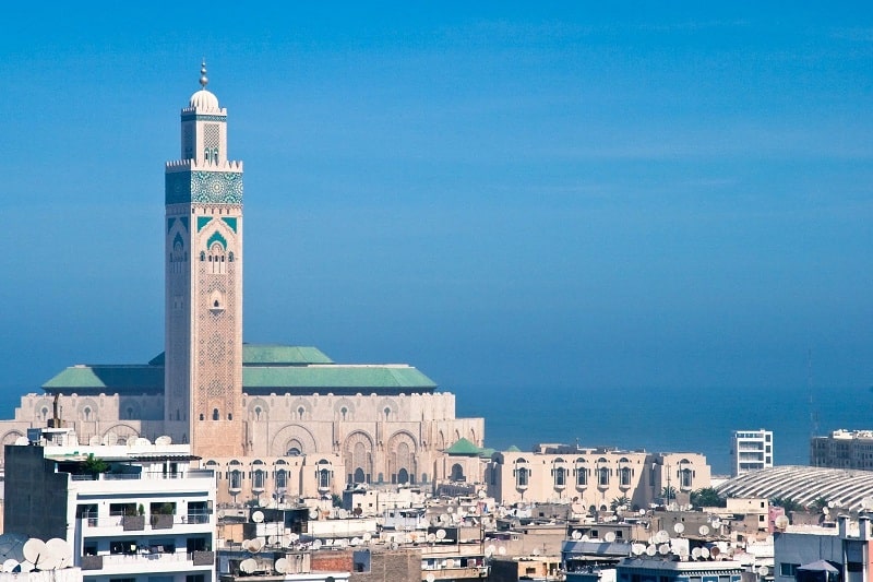 Đến Casablanca du khách sẽ chiêm ngưỡng những công trình kiến trúc đồ sộ