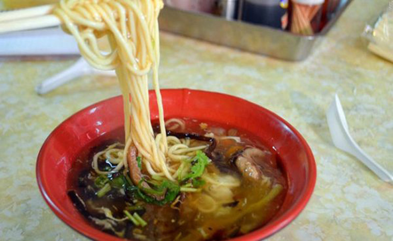 Đến thành phố cổ Đài Nam, trải nghiệm hương vị món mỳ Lumian nổi tiếng 