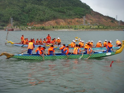 Lễ hội đua thuyền ở Đà Nẵng