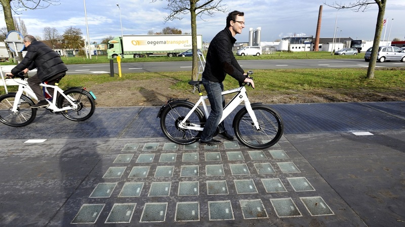 Làn đường dành riêng cho xe đạp sử dụng năng lượng mặt trời