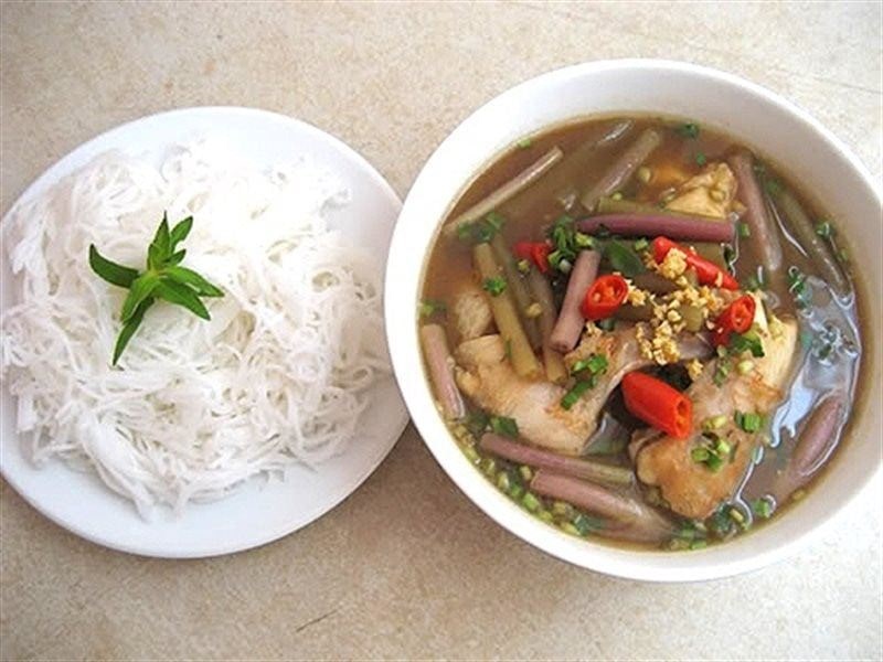 Mắm kho hoa súng đặc sản miền sông nước