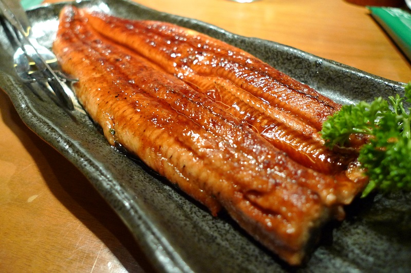 Lươn nướng là món ăn được yêu thích vào mùa hè nóng bức tại Nhật Bản