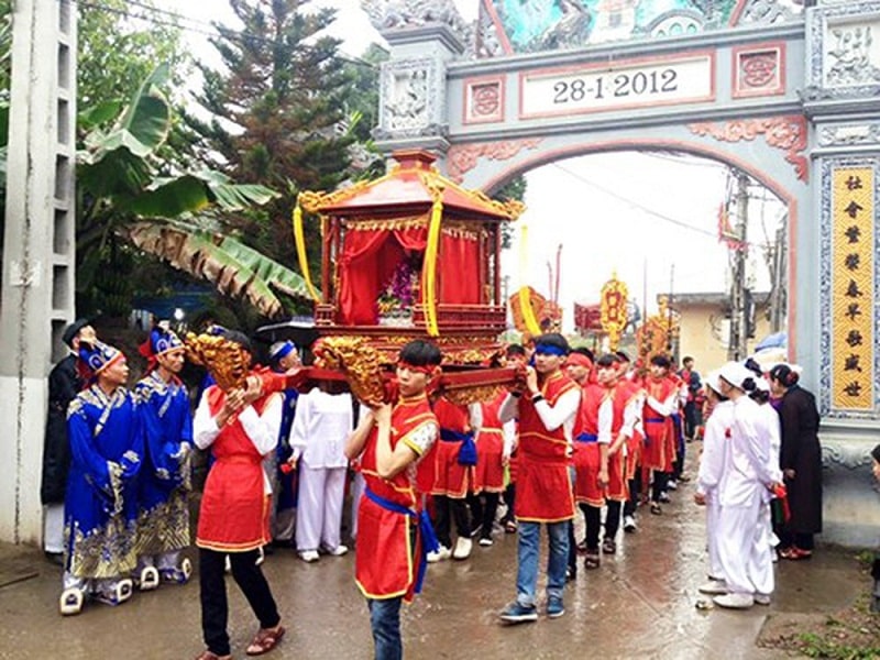 Nghi lễ trong hội làng ở Vọng Nguyệt