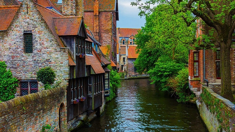 Phong cảnh tuyệt đẹp ở phố cổ Bruges