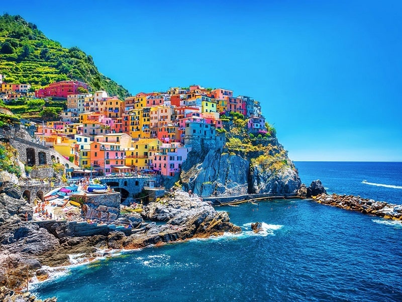 Cinque Terre hiện lên đẹp tựa như tranh vẽ tuyệt đẹp