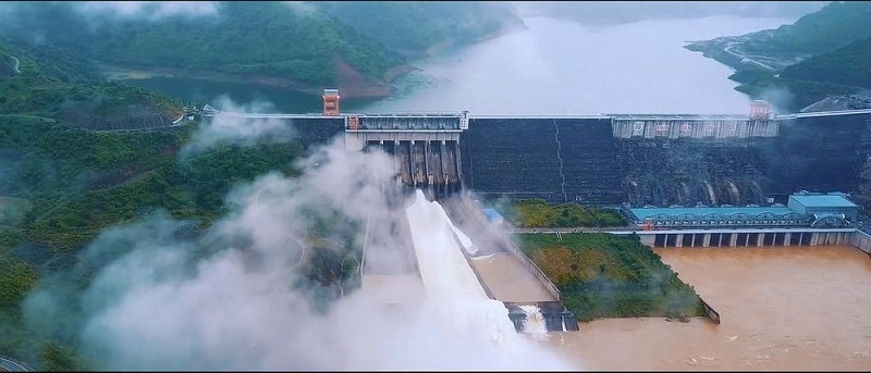 Toàn cảnh nhà máy thủy điện Sơn La