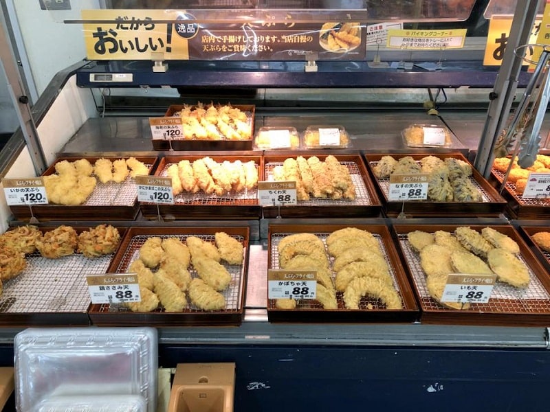 Tempura xuất hiện mọi nơi trên đường phố Nhật Bản