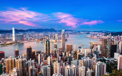 Theo âm Hán Việt, Hong Kong có nghĩa là “Cảng thơm”.
