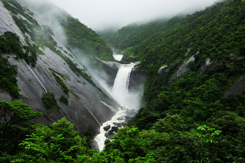 10 kỳ quan thiên nhiên tráng lệ nhất Nhật Bản