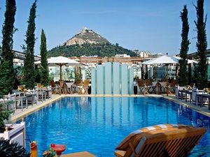 Hơn 15% hệ thống khách sạn tại Athens phải đóng cửa trong 2012