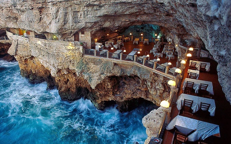  Hang Ristorante Grotta Palazzese (gần Bari, Ý)