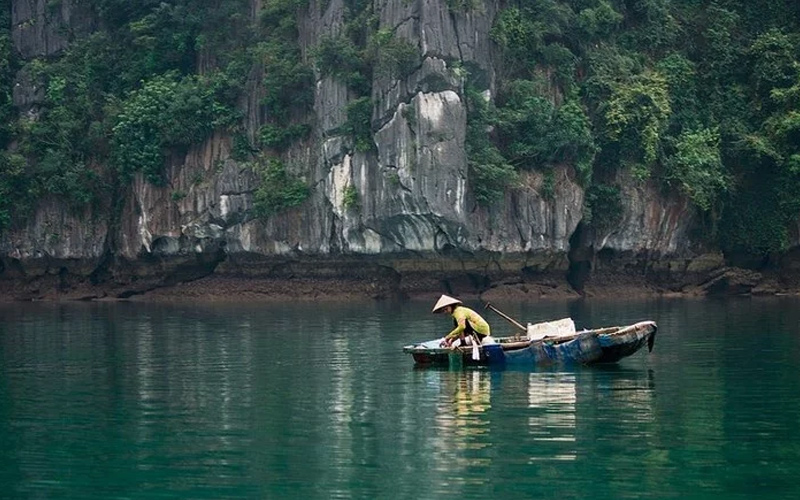 Khám phá làng chài Việt Hải – chốn bình yên, thơ mộng trên đảo Cát Bà