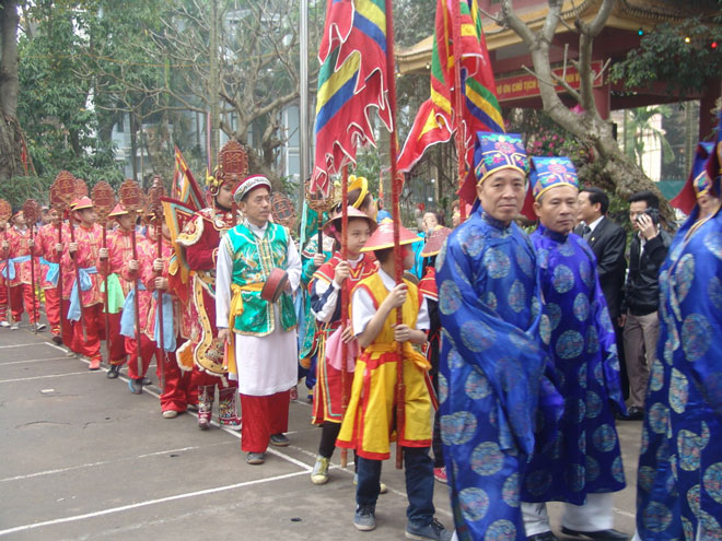 lễ hội đình làng Quảng Bá2