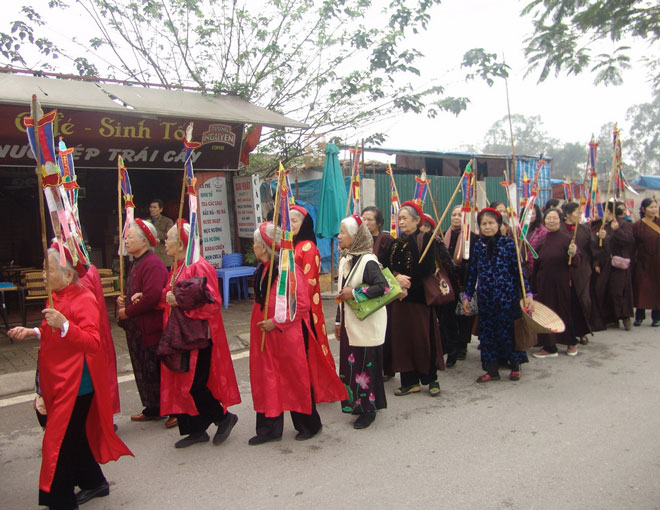 lễ hội đình làng Quảng Bá4