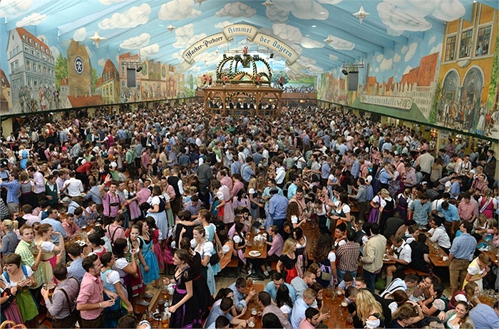 lễ hội bia Oktoberfest